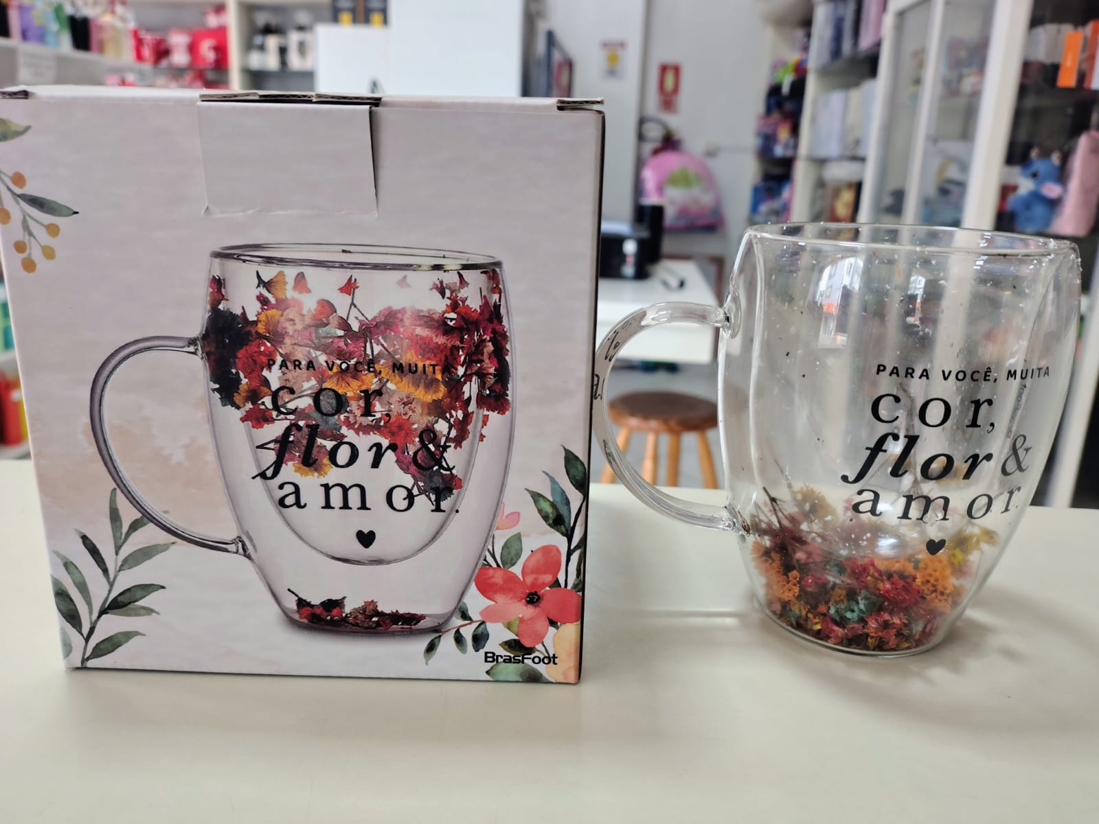 Caneca vidro flower 320ml- cor flor e amor
