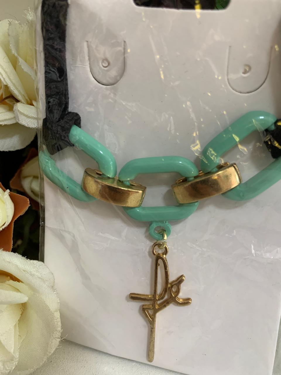 Chocker Fé