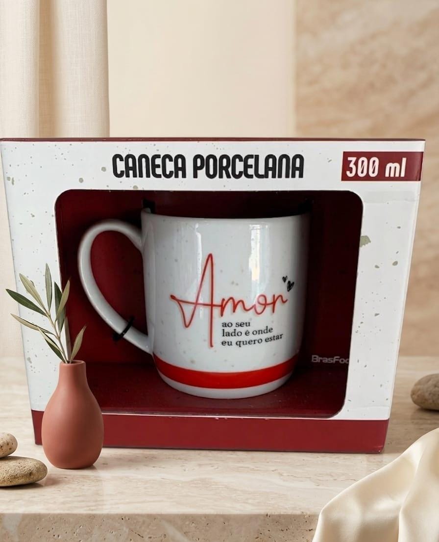 Caneca Porcelana Premium - Amor ao seu lado é onde eu quero estar
