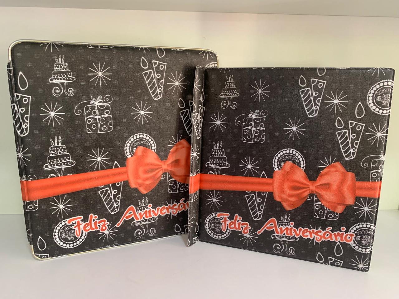 Álbum Feliz Aniversário, maleta grande para fotos 15x21
